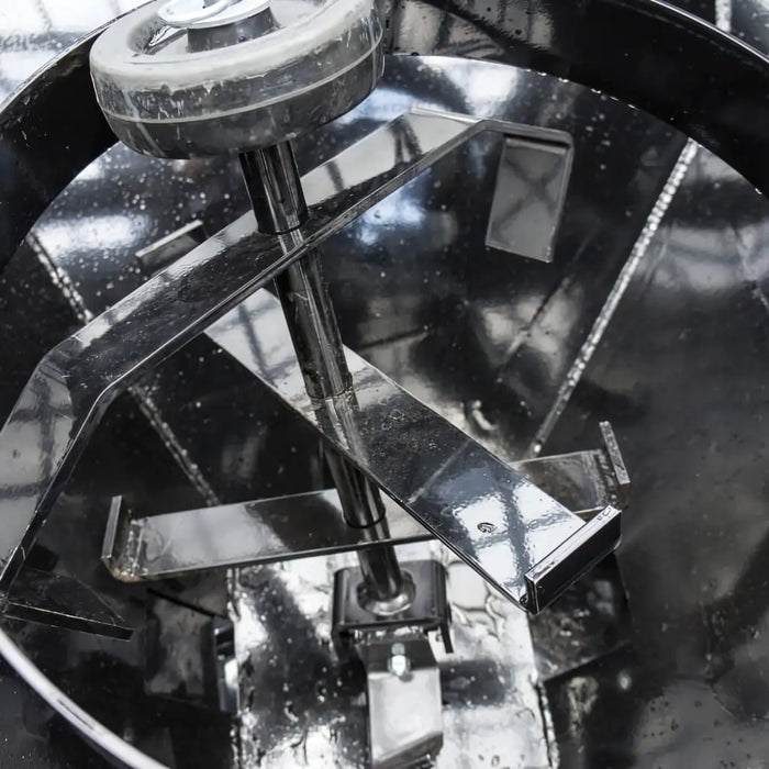 Blue Diamond Material Spreader - HD Scoop And Spread