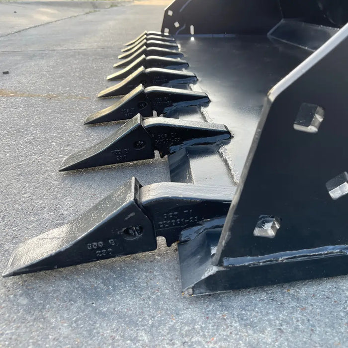 Star Industries Extreme Duty Skid Steer Bucket