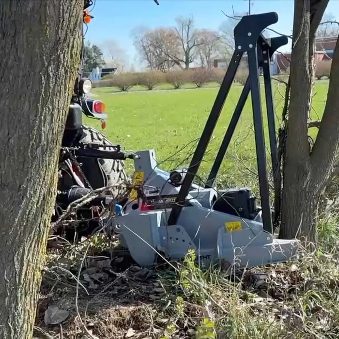 Baumalight DPH532 3-Point Hitch Tree Saw with 30” Cutting Disc